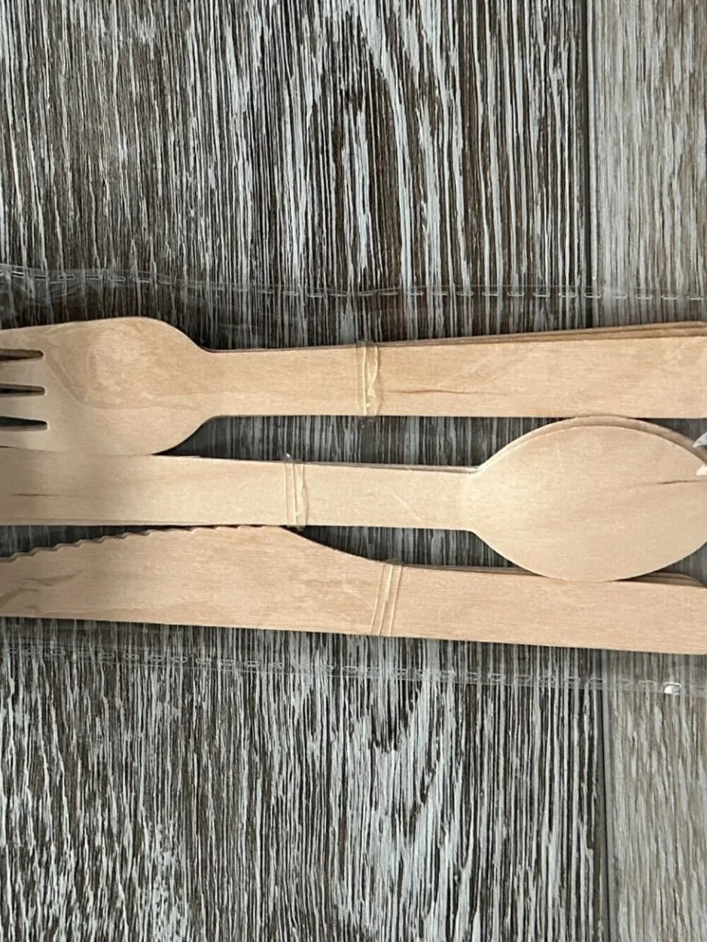 NWT Shore LIving 12 pc Cutlery Set Wood Silverware w Gold Starfish etc Design